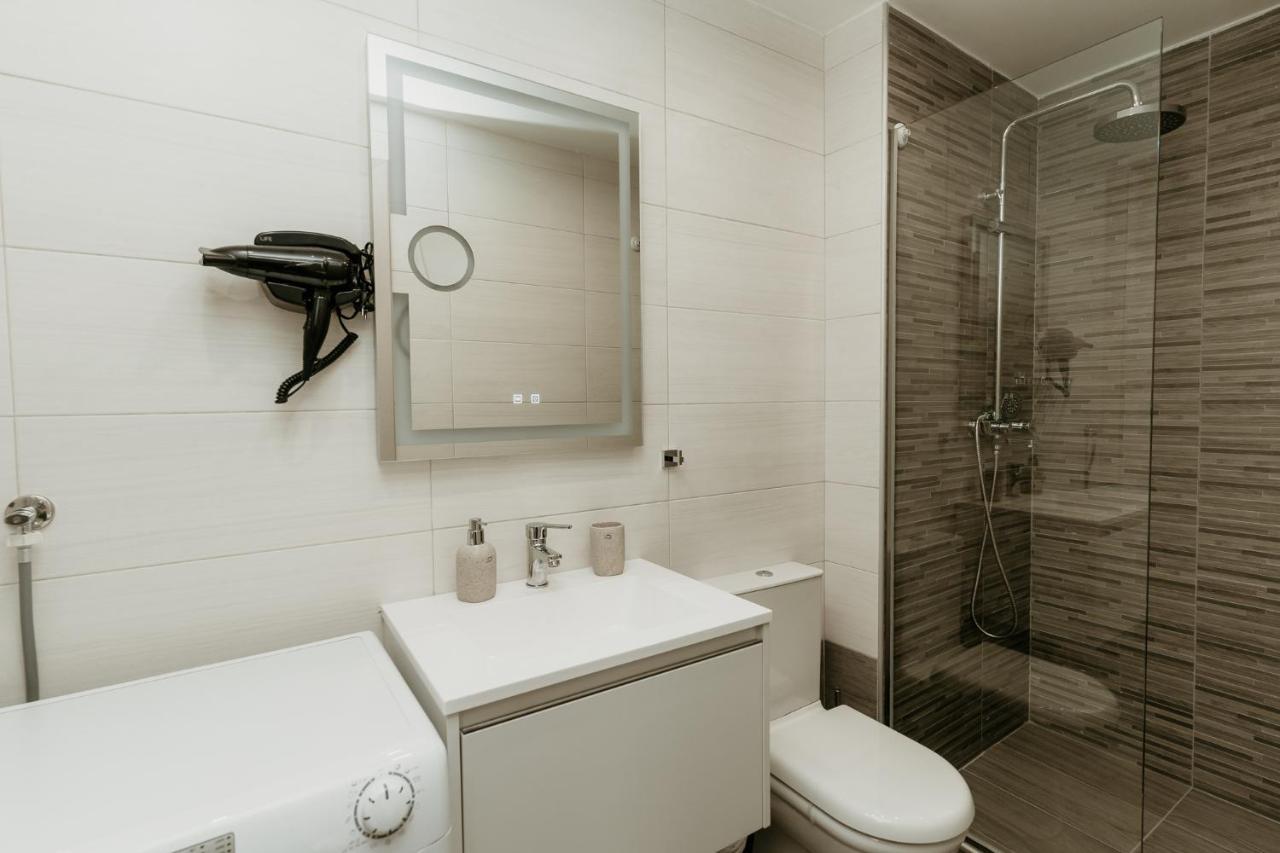 Urban Elegance In Thessaloniki Hotell Exteriör bild